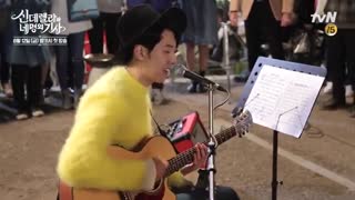 پشت صحنه ای از جونگ شین در سریال "سیندرلا و 4 شوالیه"