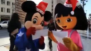 آیا سلطنت این کمپانی بر جهان رؤیاها دائمی است؟ پروتز دندان