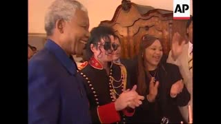 تولد نلسون ماندلا