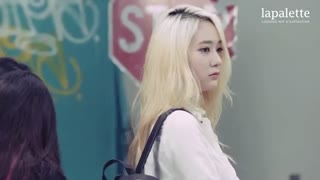 فوق العاده ان این دوتا: جسیکا و کریستال... (ببینید حتما)