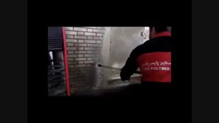 نظافت با دستگاه های نظافت صنعتی فلامک ماشین