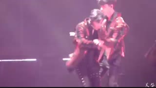 رقص سوهو از MAMA تا MANSTER