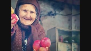 مادر ... این عکس چند تا لایک داره