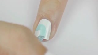 چند طراحی ناخن ساده و قشنگ