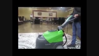 نظافت و شستشو کف تالار ها  با دستگاه های پیشرفته زمین شوی-اسکرابر