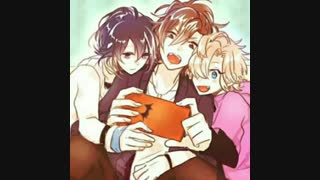 عکس سلفیه من و داداشام -___-