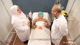 یک کم سرم درد می کنه