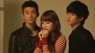 سوزی و تکیون و کیم سوهیون