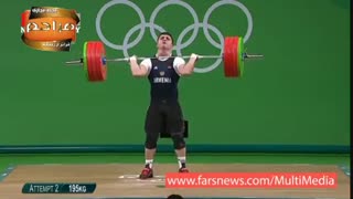 لحظه شکستن دست وزنه‌ بردار ارمنستان (18+)