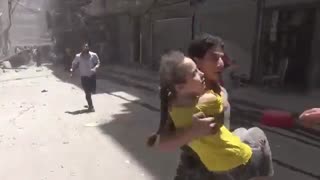 حلب سوریه پس از بمباران هوایی...تو کز محنت دیگران بی غمی    ....  نشاید که نامت نهند آدمی