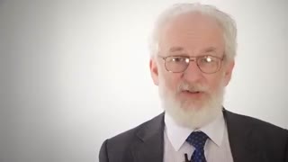 مهم‌ترین بُعد زبان از دیدگاه دیوید کریستال