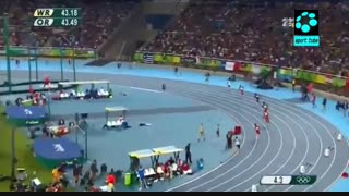 فینال دوی ۴۰۰متر مردان : قهرمانی وید ون نی کرک از آفریقای جنوبی