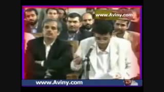 در اینجا : شعر و خوانش محمد سعید میرزایی