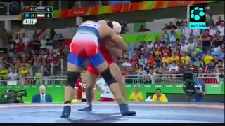 فینال کشتی آزاد ۷۴ کیلو مردان : قهرمانی حسن یزدانی