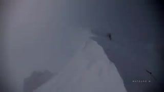 ارزو کن رویا ببین.وتا حد مرگ بجنگ......دوست ندارم تو 20 سالگی حسرت این روزاتو بخوری و تو 40 سالگی بمیری  و80 سالگی دفن شی...