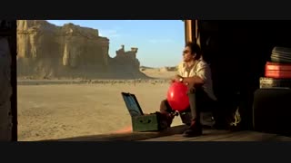 سینمایی اژدها وارد می شود(کارگردان: مانی حقیقی)