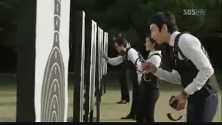 قسمت سوم شکارچی شهر(کامل-بازیرنویس چسبیده)    درخواستی