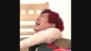 سلام بعد یه عمررر جواب سلام واجبه هاااااااااااااااااا خنده ی چان^_____^الهیی مث میمون میخنده^_____^