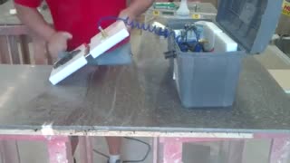 نحوه پوشش دادن درز در اتصال دو صفحه کورین کنار هم