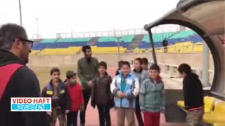 فرزندان مدافعان حرم در تمرین پرسپولیس