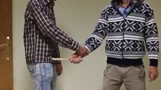 2- [آموزش دفاع شخصی خیابانی] - تهدید با چاقو برای زورگیری