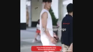مردم و دوستش...
