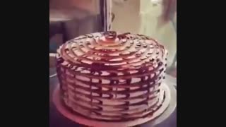 تزئین کیک با قاشق چنگال چاقو