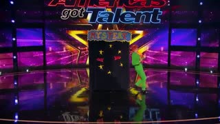 اجرای خنده دار و دیدنی جادوی نارنجی در مرحله دوم آمریکن گات تلنت 2019